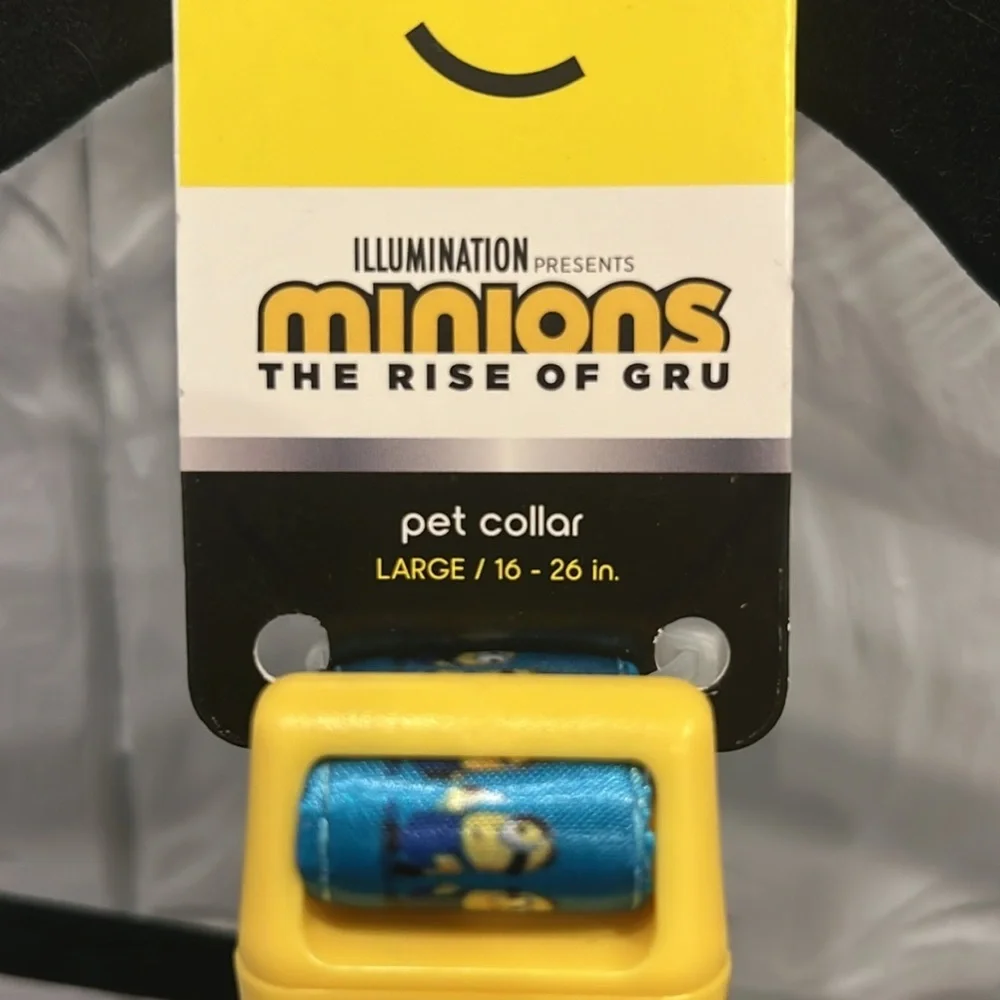 NWT Minions Dog Collar Size Large